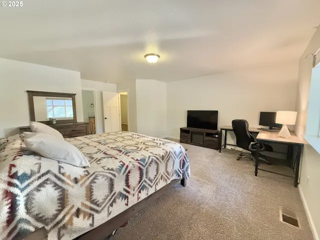 $629,000 | 477 Palisade Drive, Roseburg, OR 97471