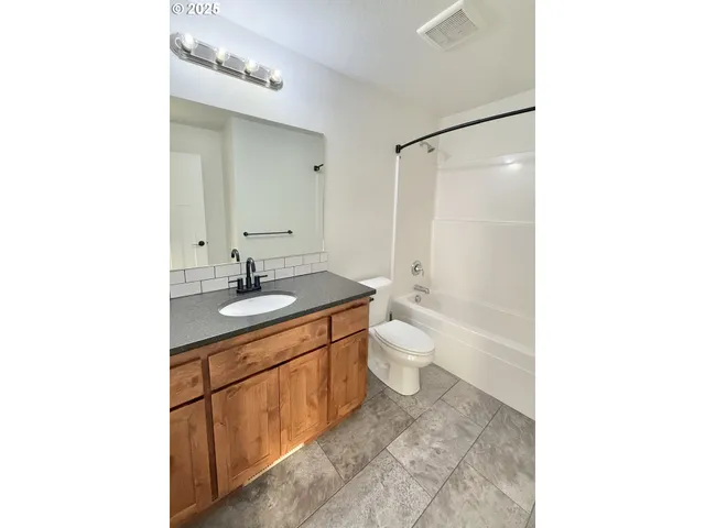 $629,000 | 477 Palisade Drive, Roseburg, OR 97471