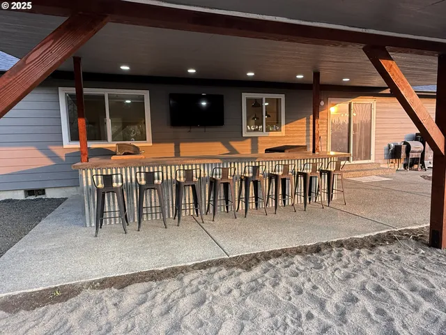 $629,000 | 477 Palisade Drive, Roseburg, OR 97471