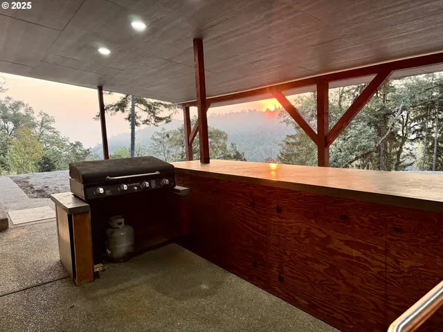 $629,000 | 477 Palisade Drive, Roseburg, OR 97471