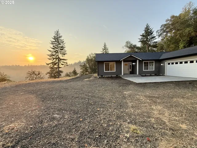 $629,000 | 477 Palisade Drive, Roseburg, OR 97471