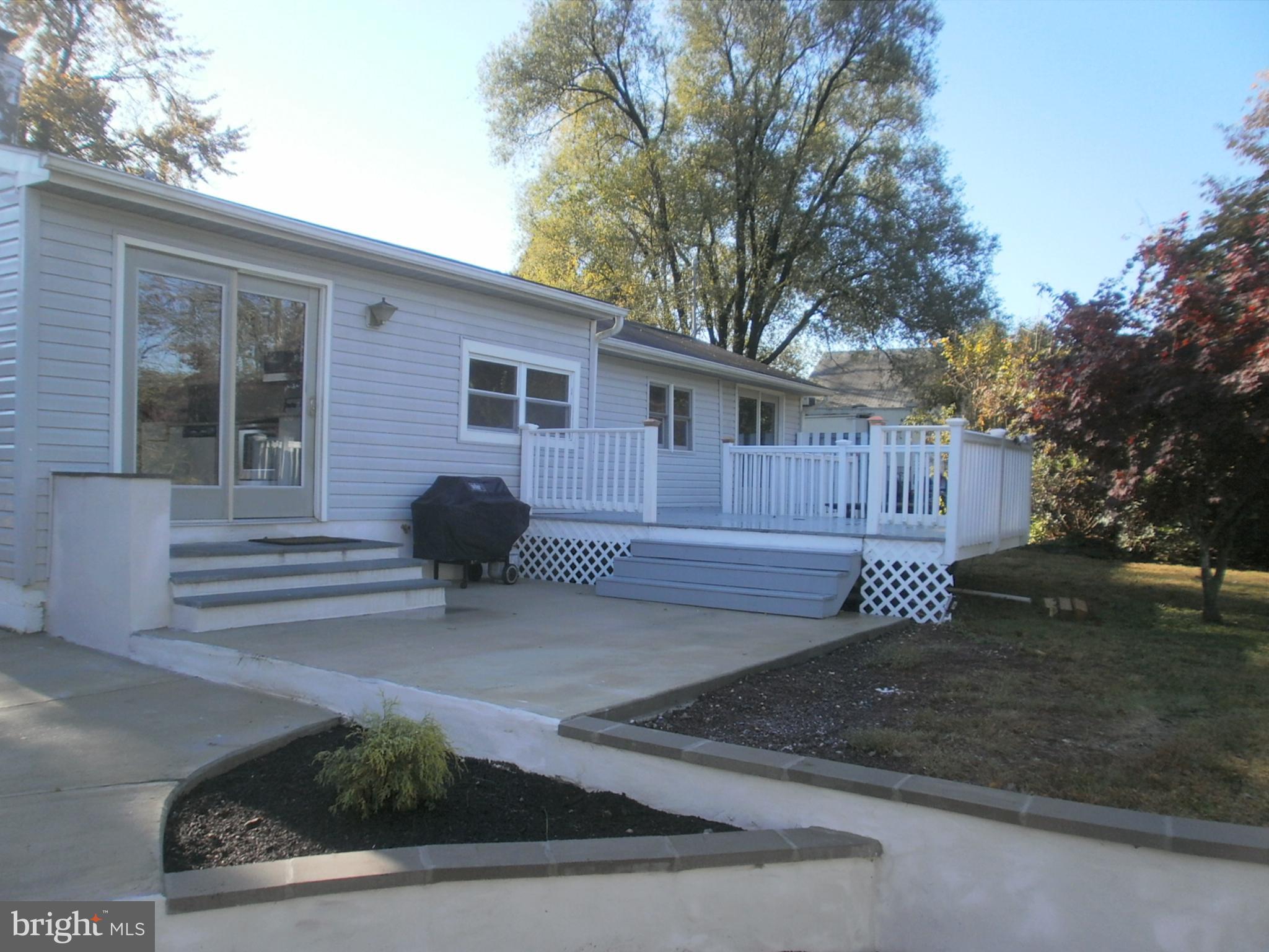 60 Valley Road Warrington, PA 18976 - Photo 2 of 27