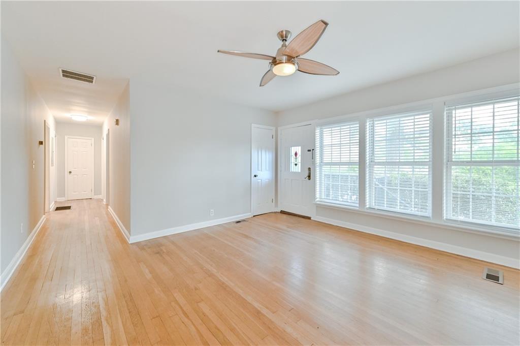 2454 Drew Valley Road Northeast Brookhaven, GA 30319 - Photo 20 of 37