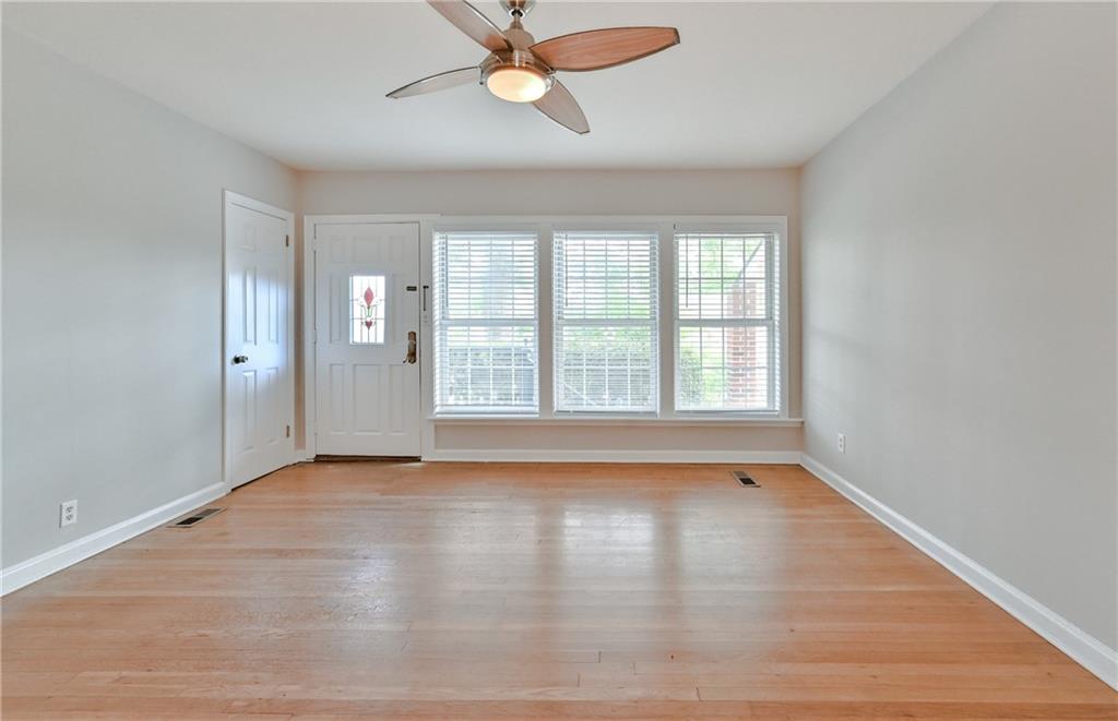 2454 Drew Valley Road Northeast Brookhaven, GA 30319 - Photo 6 of 37