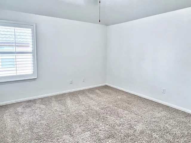 $5,000 | 78 Lindenberry Circle, Tomball, TX 77375