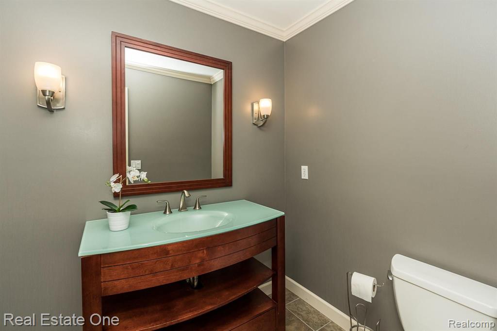 3460 Wedgewood Drive Rochester Hills, MI 48306 - Photo 21 of 47