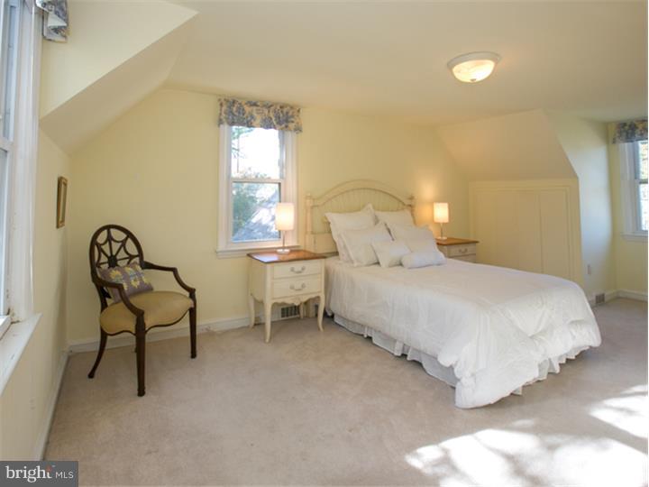 808 Hopkins Road Audubon, NJ 08106 - Photo 14 of 25 Gallery Image 14