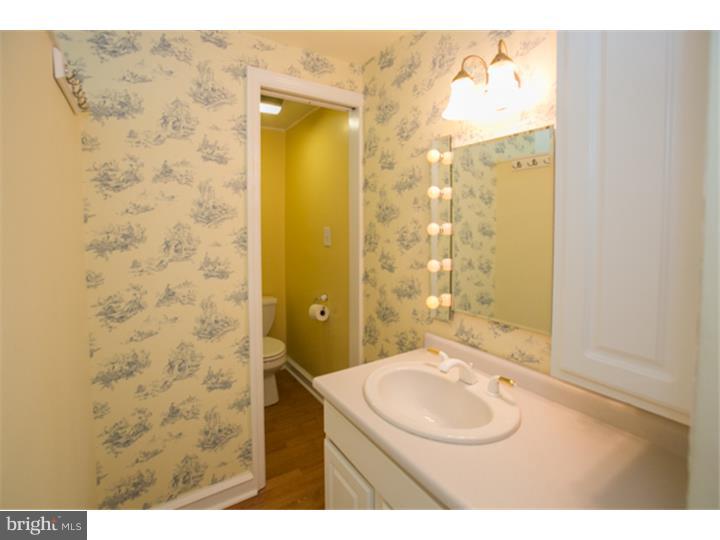 808 Hopkins Road Audubon, NJ 08106 - Photo 15 of 25 Gallery Image 15