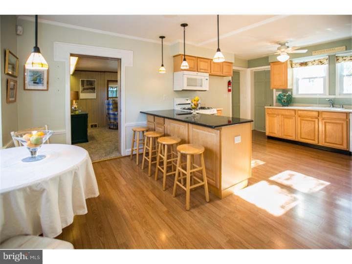 808 Hopkins Road Audubon, NJ 08106 - Photo 4 of 25 Gallery Image 4