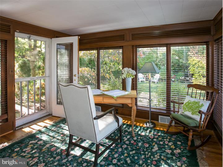 808 Hopkins Road Audubon, NJ 08106 - Photo 9 of 25 Gallery Image 9