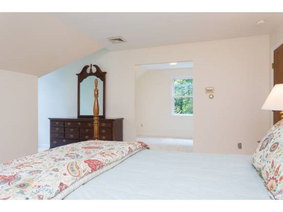 302 Chases Pond Road York, ME 03909 - Photo 13 of 26