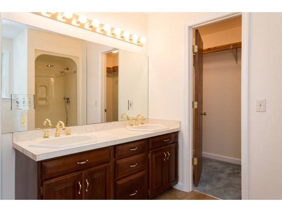 302 Chases Pond Road York, ME 03909 - Photo 15 of 26