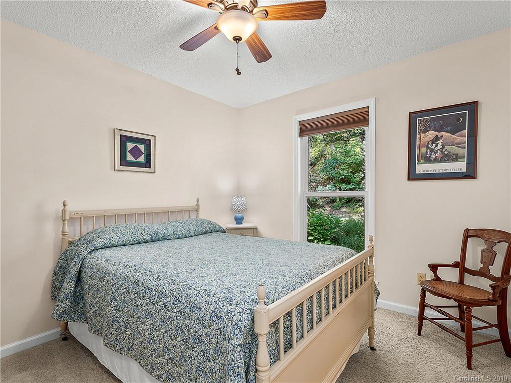 54 Pine Ridge Trail Arden, NC 28704 - Photo 11 of 18 Gallery Image 11