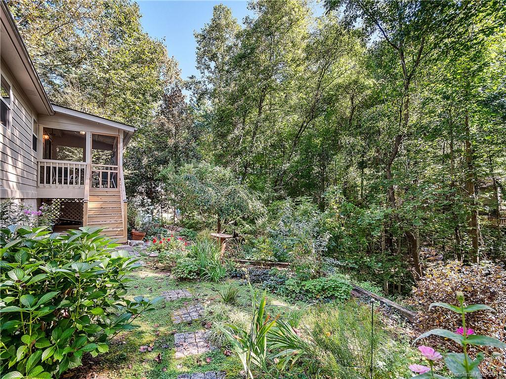 54 Pine Ridge Trail Arden, NC 28704 - Photo 14 of 18 Gallery Image 14