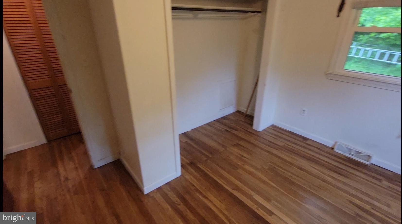 10816 Livingston Road Fort Washington, MD 20744 - Photo 15 of 26 a view of a hardwood floor