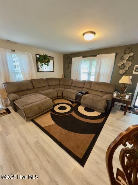 3869 Robin Road Ayden, NC 28513 - Photo 6 of 20 IMG_2108