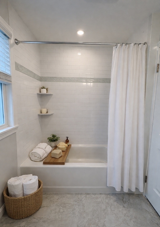 375 Lawrence Road Medford, MA 02155 - Photo 25 of 39