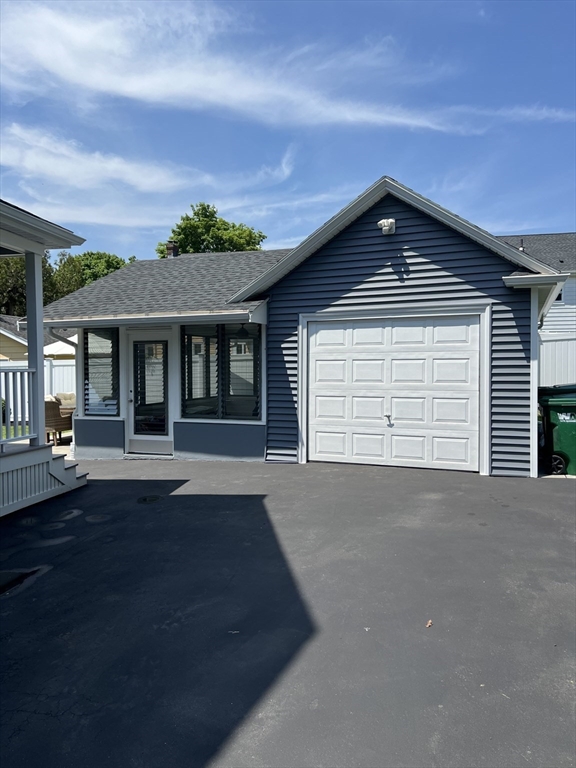 375 Lawrence Road Medford, MA 02155 - Photo 4 of 39