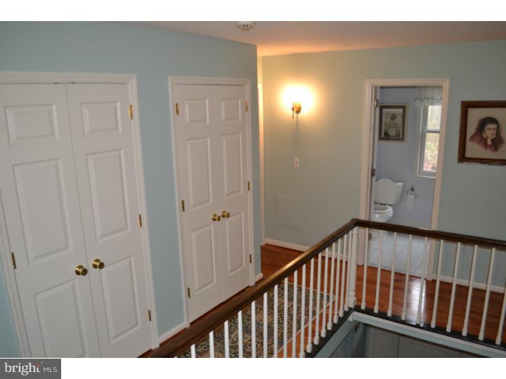 1811 Brooks Road West Chester, PA 19382 - Photo 20 of 25 Hallway