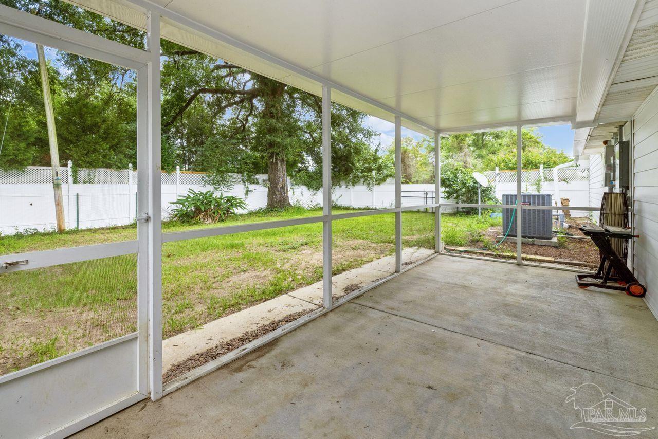 6670 Coldwater Church Road Milton, FL 32570 - Photo 8 of 48 Gallery Image 8