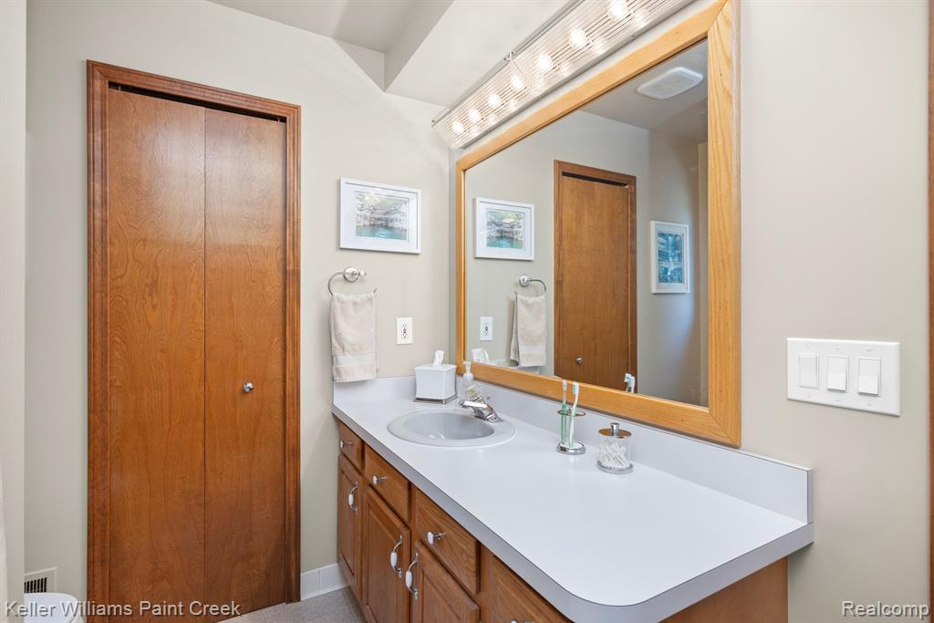 8223 Morrow Road Algonac, MI 48001 - Photo 22 of 39 Gallery Image 22