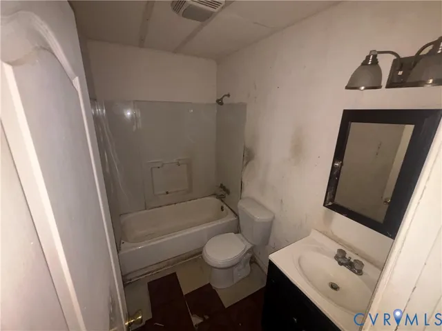 $65,000 | 5153 Laurel Springs Road, Spring Grove, VA 23881