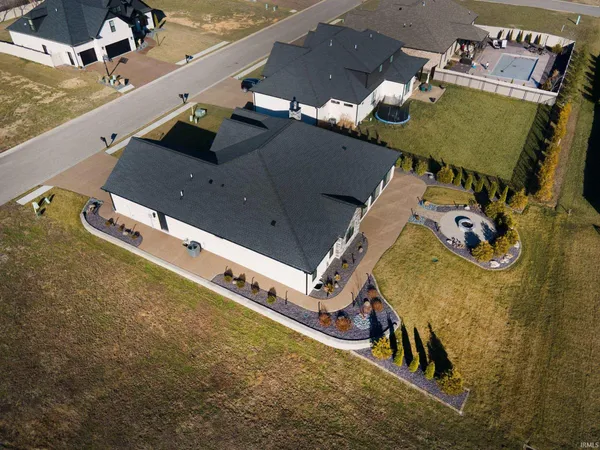 $697,777 | 2065 Chadwick Drive, Newburgh, IN 47630