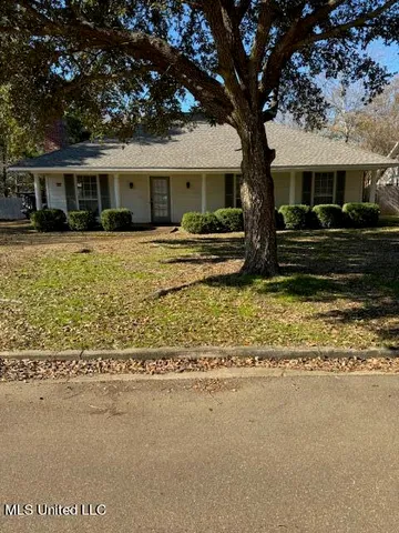 $2,000 | 300 Mockingbird Lane, Madison, MS 39110
