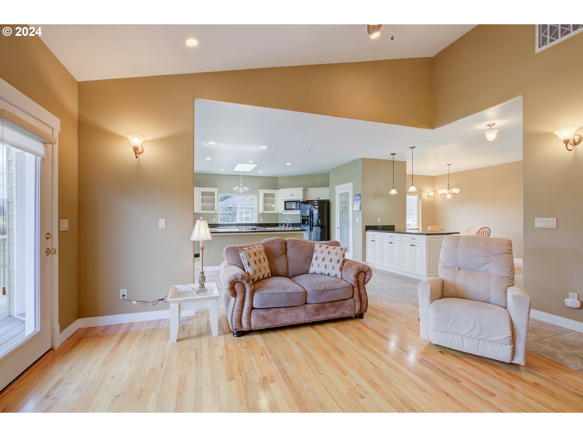 602 Divot Loop Sutherlin, OR 97479 - Photo 13 of 47 Gallery Image 13