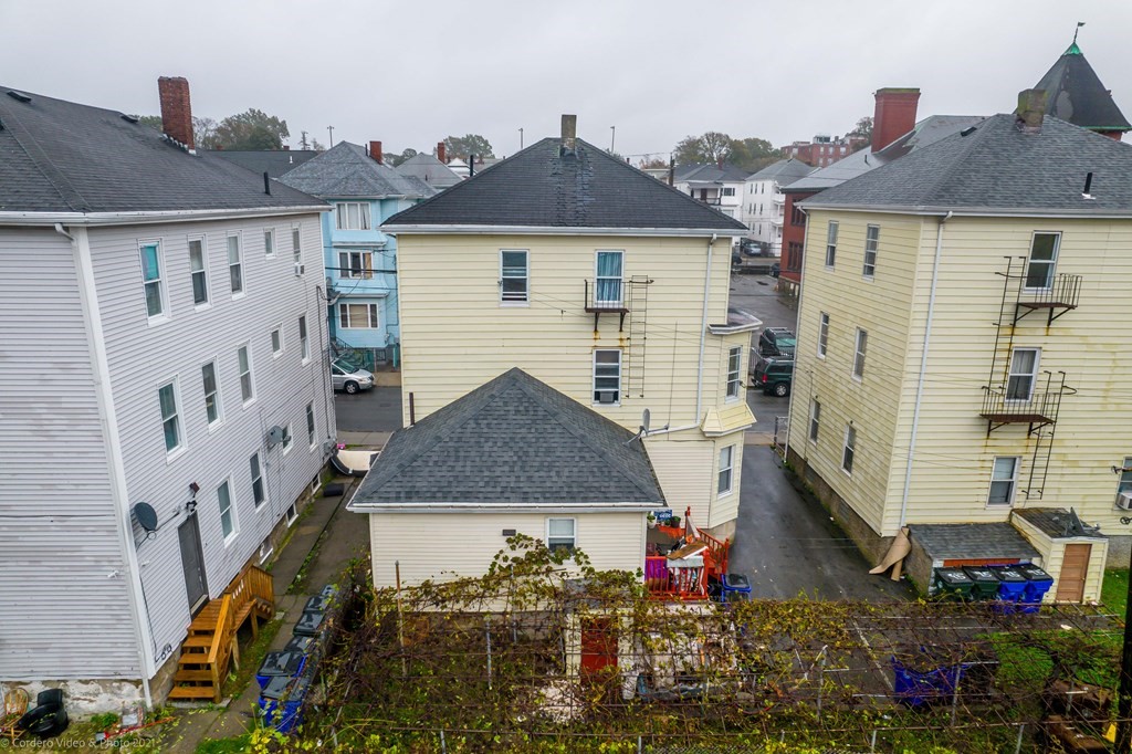 83 Flint Street Fall River, MA 02723 - Photo 17 of 19 Gallery Image 17