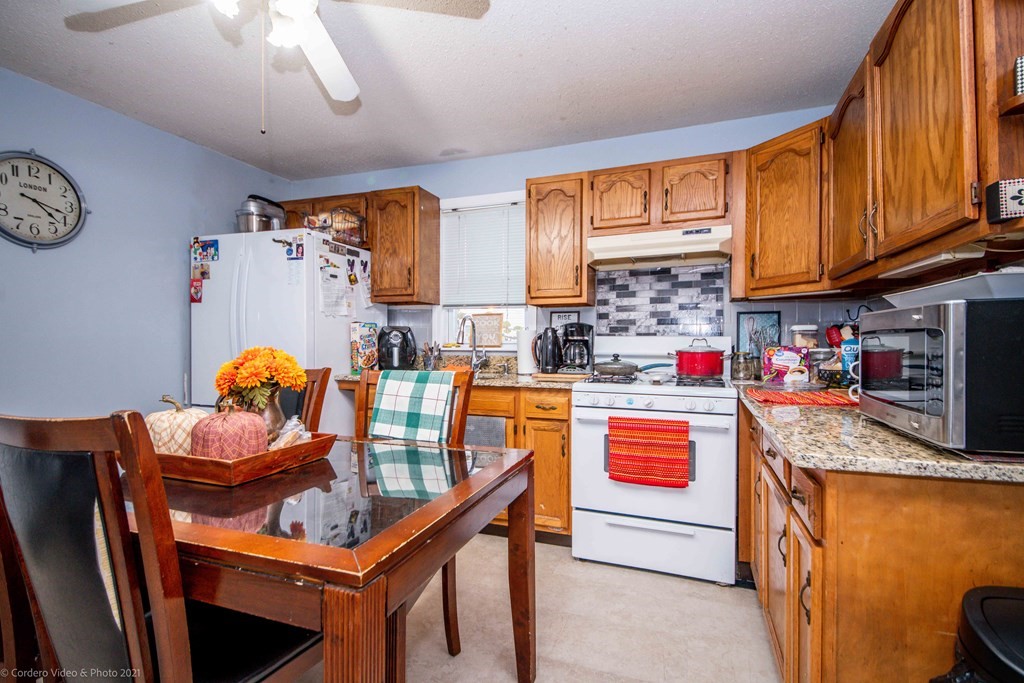 83 Flint Street Fall River, MA 02723 - Photo 4 of 19 Gallery Image 4