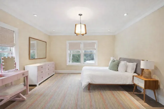 $8,500,000 | 9 Seaponack Drive, Sag Harbor, NY 11963