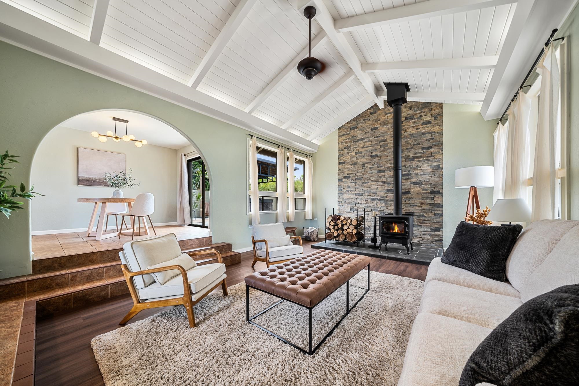 84 Mano Drive Kula, HI 96790 - Photo 5 of 25 a living room with furniture and a large window