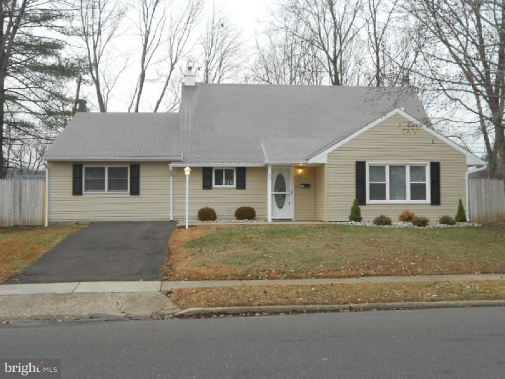29 Harvest Road Levittown, PA 19056 - Photo 1 of 20 Gallery Image 1