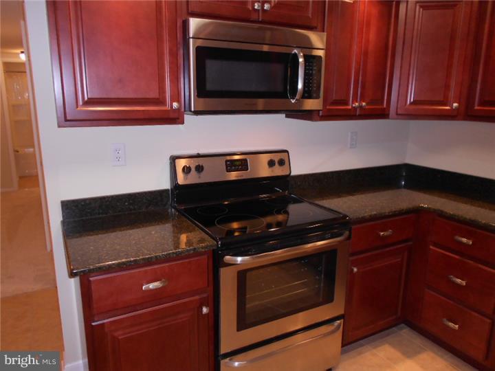 29 Harvest Road Levittown, PA 19056 - Photo 11 of 20 Gallery Image 11