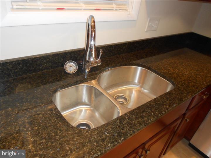 29 Harvest Road Levittown, PA 19056 - Photo 12 of 20 Gallery Image 12