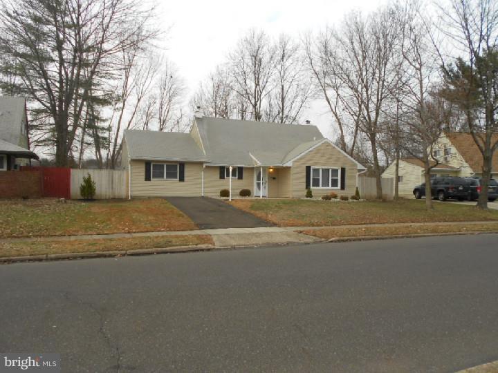 29 Harvest Road Levittown, PA 19056 - Photo 19 of 20 Gallery Image 19