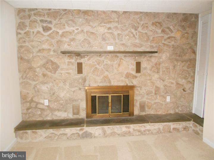 29 Harvest Road Levittown, PA 19056 - Photo 5 of 20 Gallery Image 5
