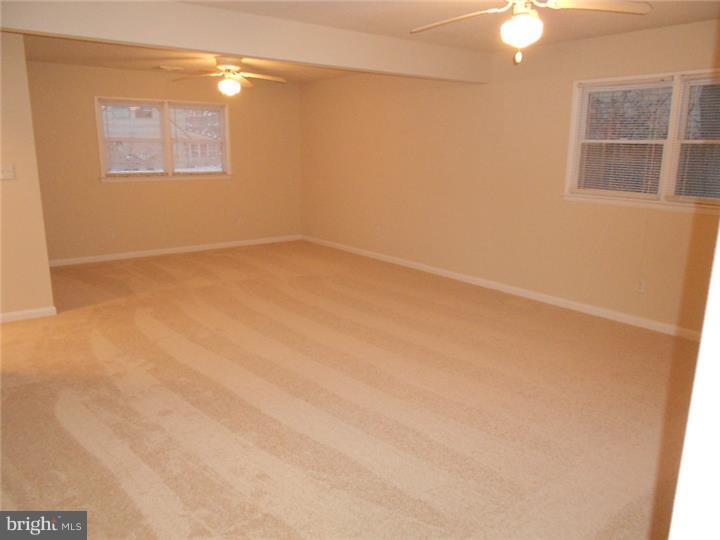 29 Harvest Road Levittown, PA 19056 - Photo 6 of 20 Gallery Image 6