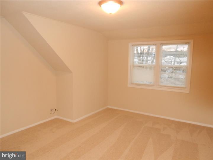 29 Harvest Road Levittown, PA 19056 - Photo 7 of 20 Gallery Image 7