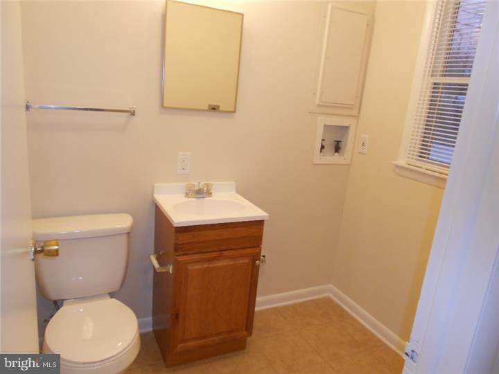 29 Harvest Road Levittown, PA 19056 - Photo 10 of 20 Gallery Image 10