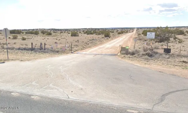 $14,947 | 75 County Road, St. Johns, AZ 85936