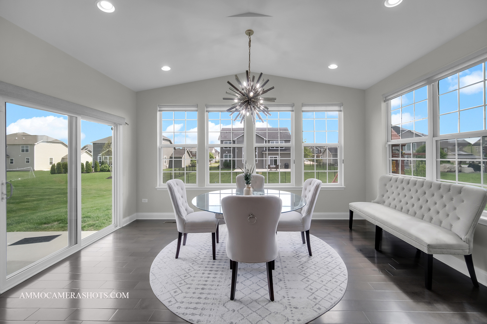 4324 Conifer Road Naperville, IL 60564 - Photo 11 of 43 Gallery Image 11