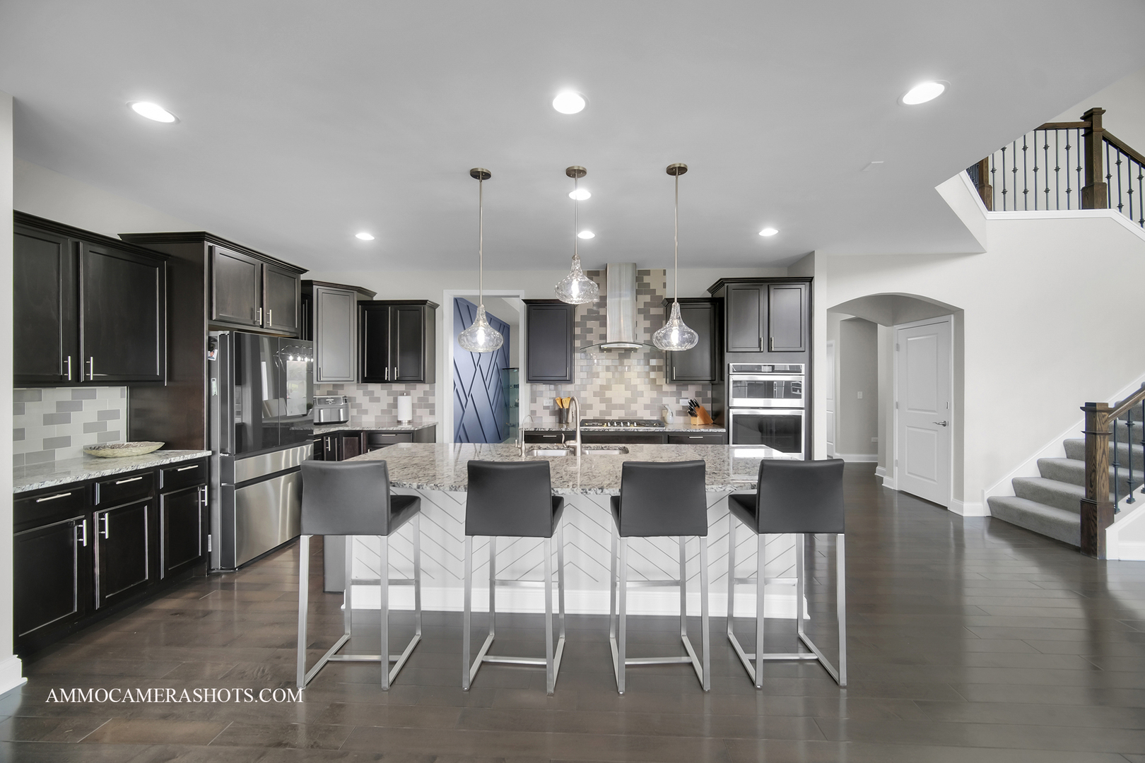 4324 Conifer Road Naperville, IL 60564 - Photo 8 of 43 Gallery Image 8