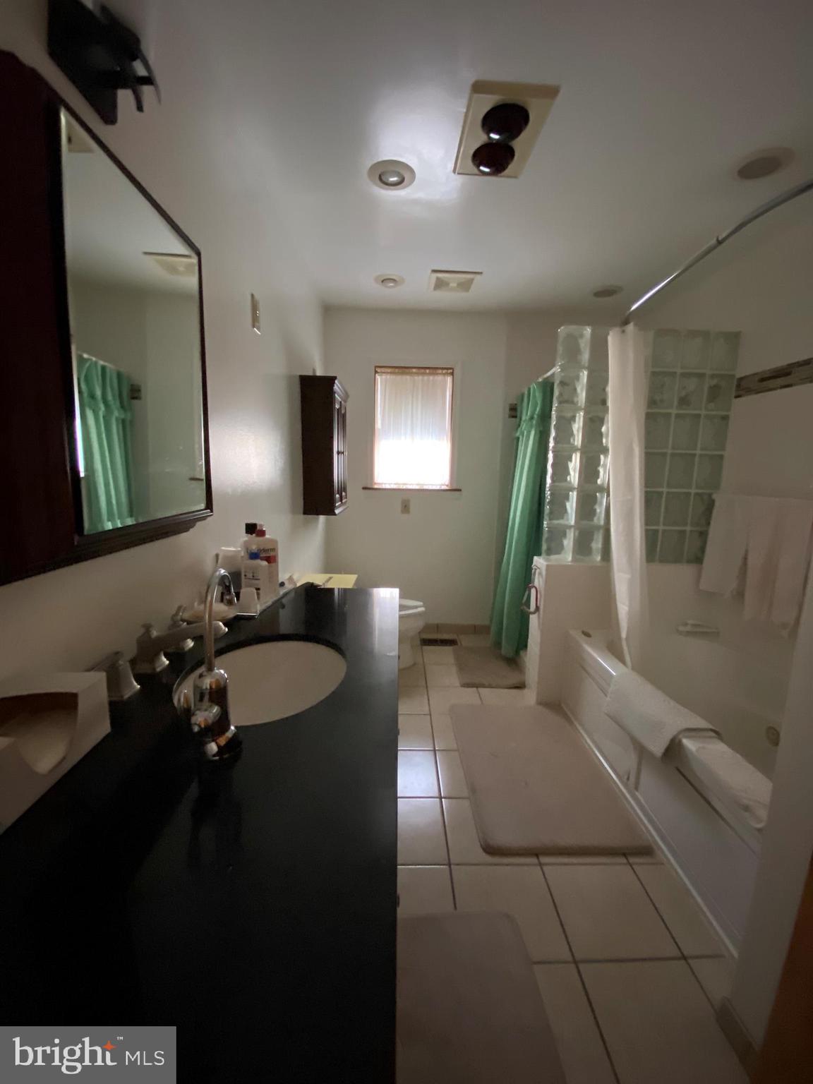 364 Johnson Road Sicklerville, NJ 08081 - Photo 22 of 28 Bathroom 2