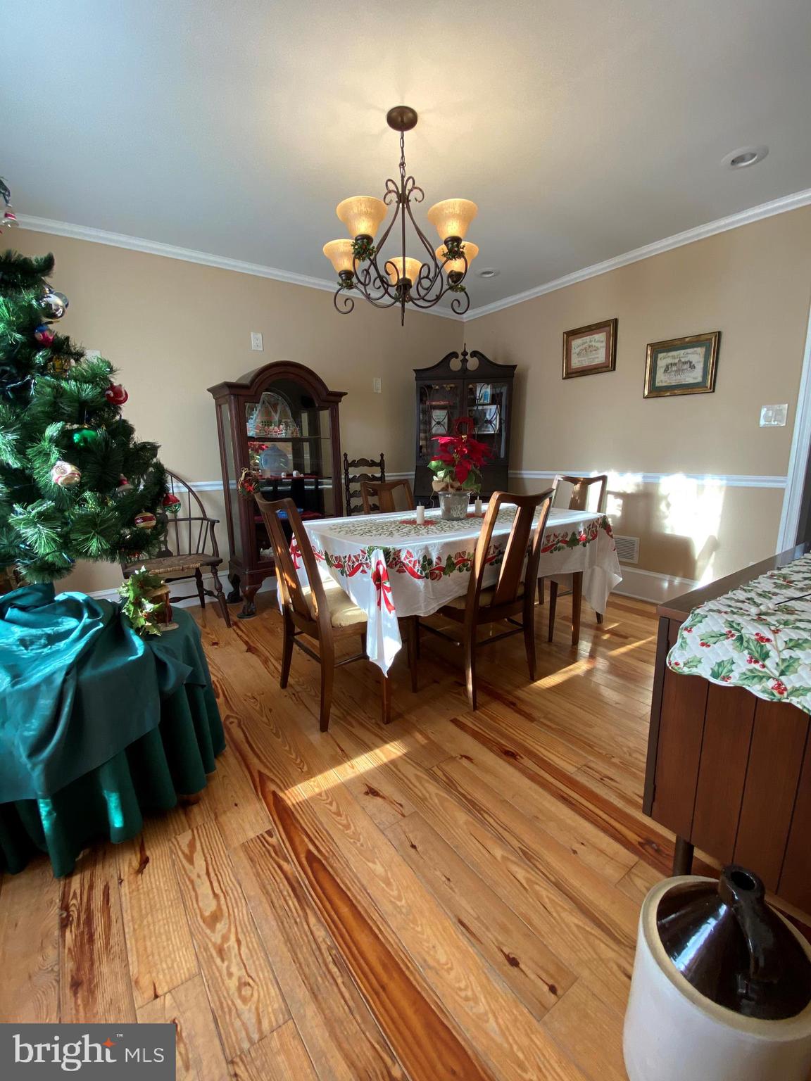 364 Johnson Road Sicklerville, NJ 08081 - Photo 10 of 28 Dining Room