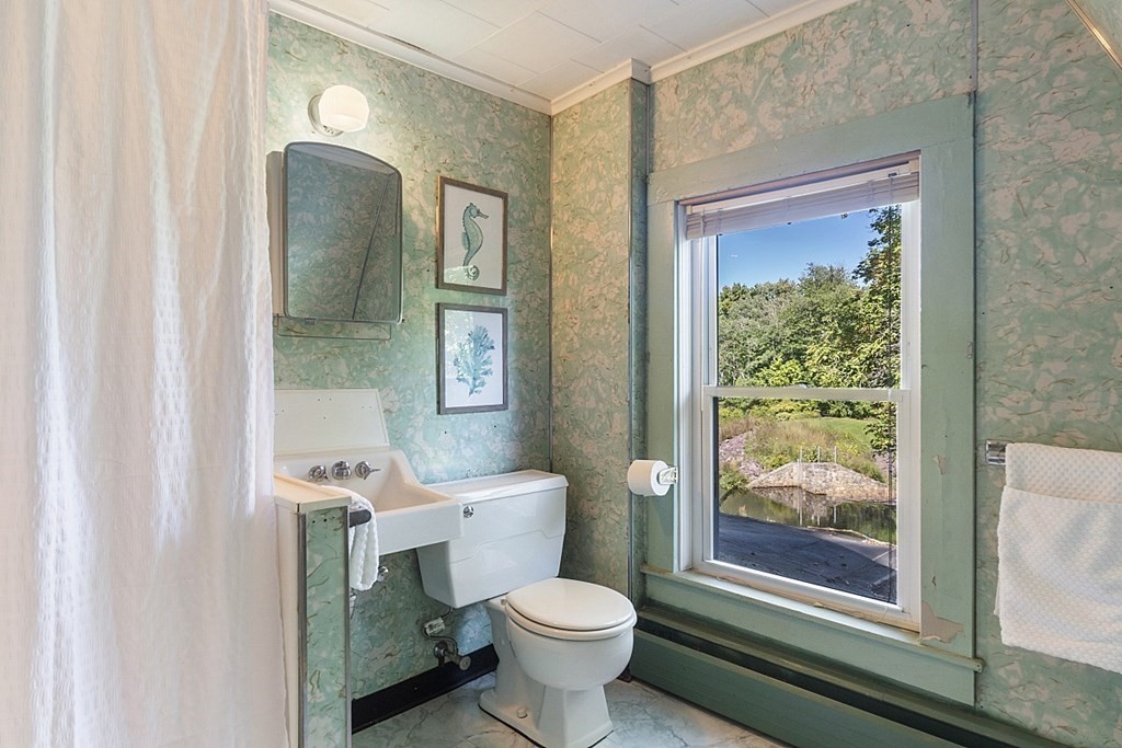 26 Laws Brook Road Concord, MA 01742 - Photo 21 of 38 Gallery Image 21