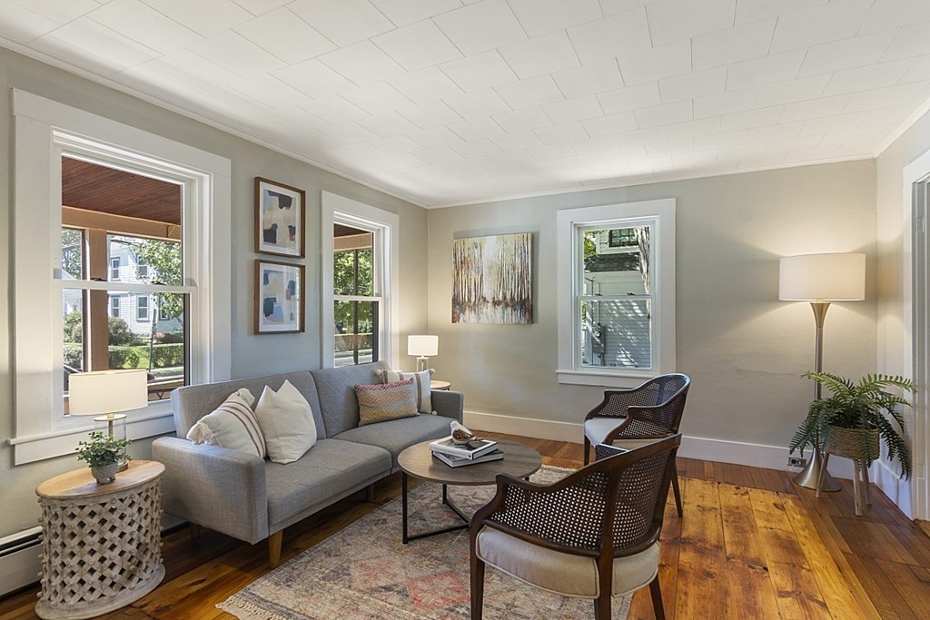 26 Laws Brook Road Concord, MA 01742 - Photo 8 of 38 Gallery Image 8