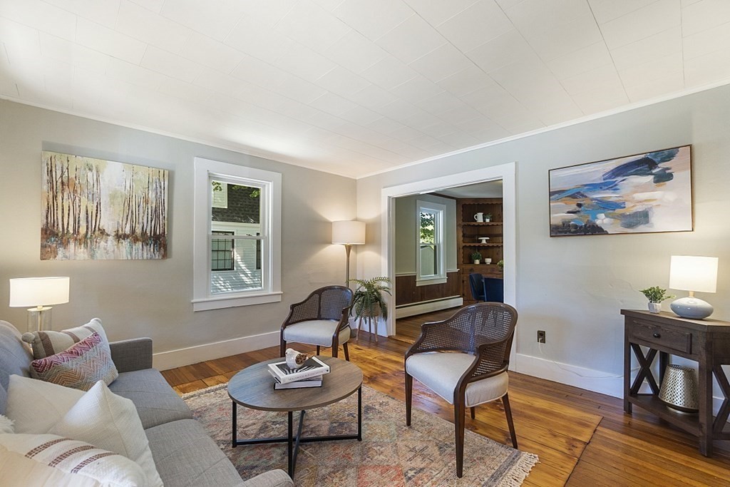 26 Laws Brook Road Concord, MA 01742 - Photo 10 of 38 Gallery Image 10