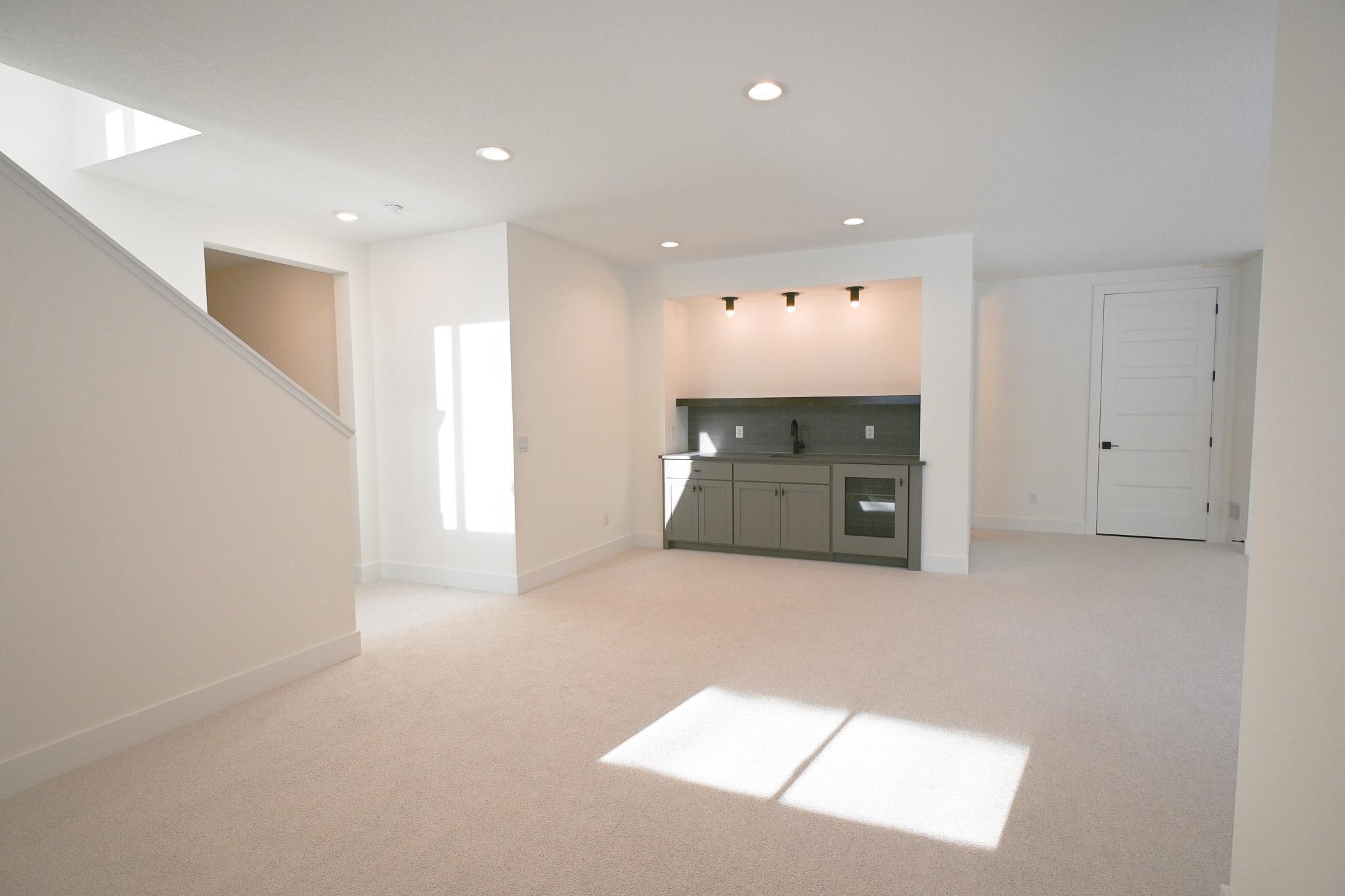 734 Ensconced Way Chaska, MN 55318 - Photo 40 of 58